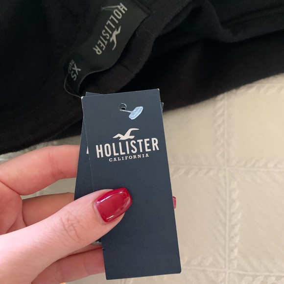 Hollister Joggers - Picture 2 of 5